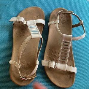 Taso Bavassa sandal